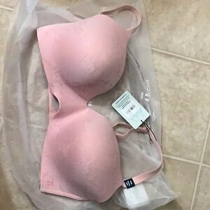 Brand new with tags Tommyjohn Peachskin bra 38DD.